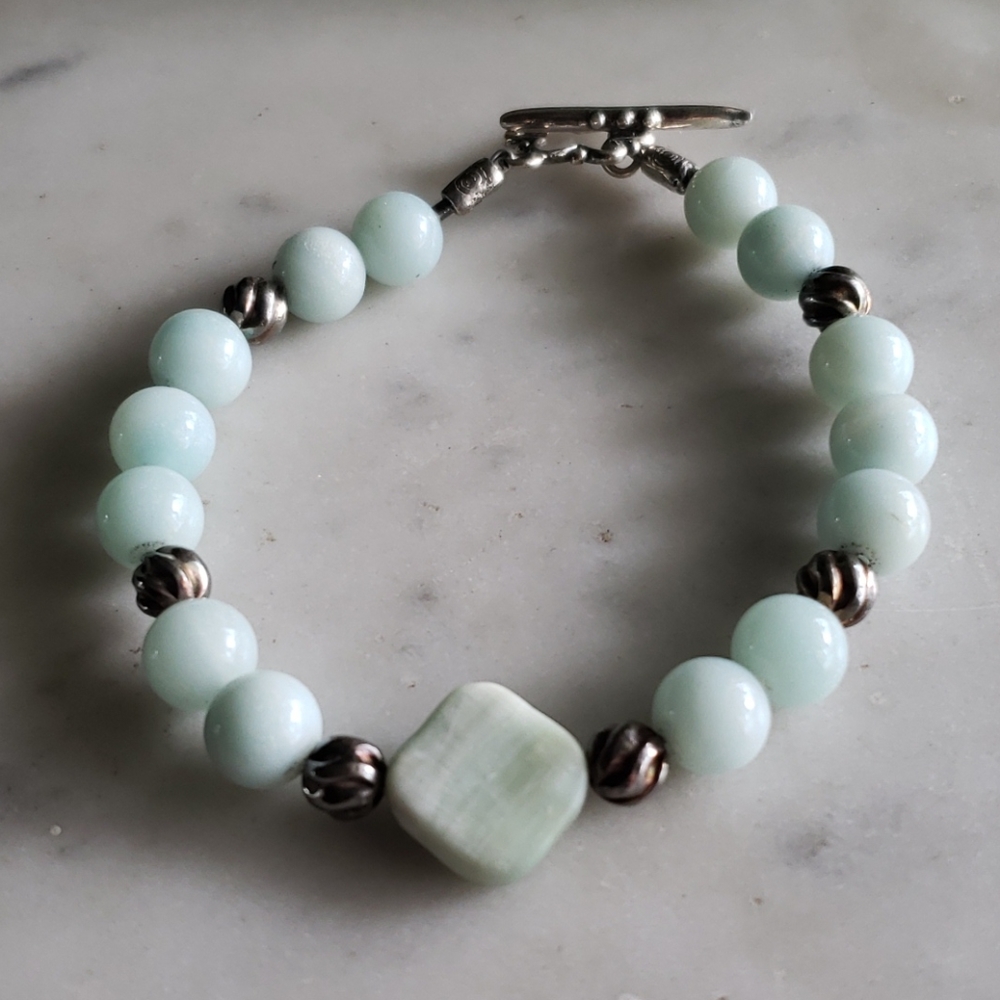 Light Blue Semi Precious Stone Bead Bracelet
